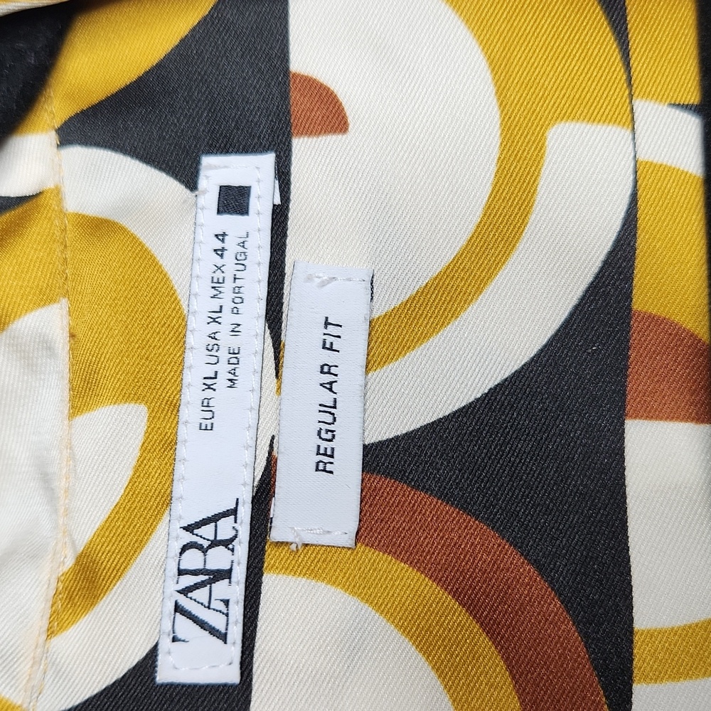 Zara Groovy Geometric Patterned Button Down Short… - image 2